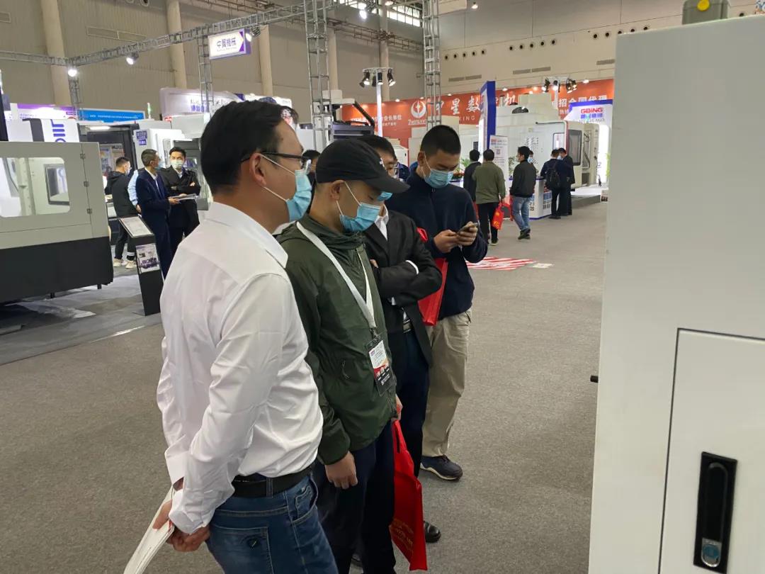 利博游戏官网精机武汉机床展